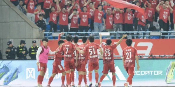 九游官网-“吊州”不再常威出世，3:0暴击去年“状元狼”，苏超的开局太精彩|常州队|南通队|江苏足球联赛|常州|南通_新浪体育_新浪新闻